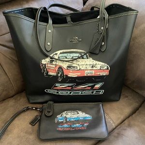 Coach 1941 car tote and clutch